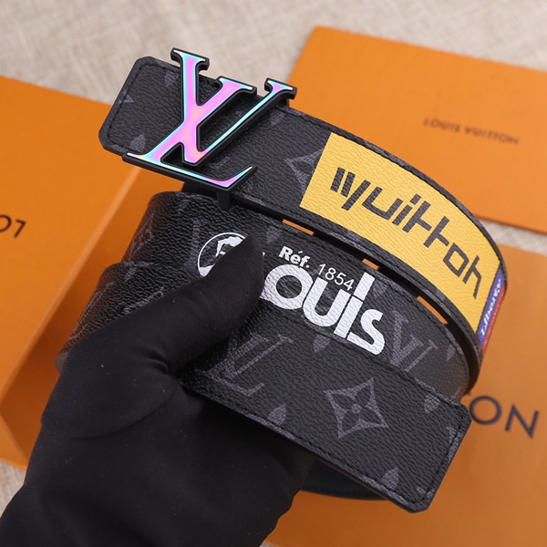 激安ルイヴィトンベルト着用イメージ